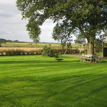 Mersted House Casa de Férias