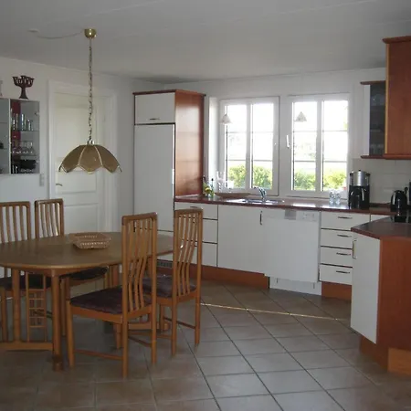 Mersted House Casa de Férias