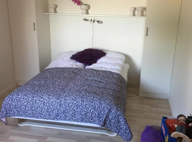 Semesterbostad Mersted House *