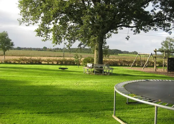 Semesterbostad Mersted House