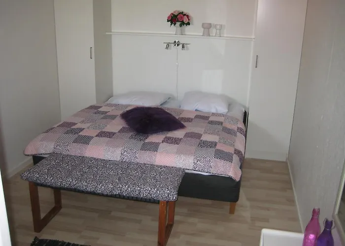 Semesterbostad Mersted House